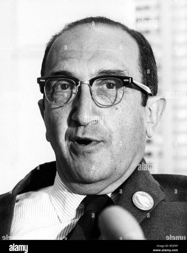 Salvador Edward Luria