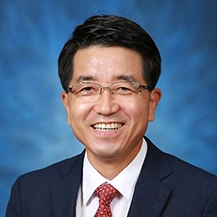 Taeghwan Hyeon