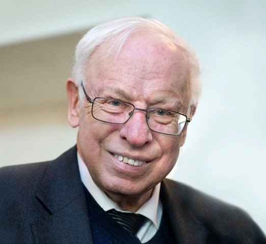 Tomas Robert Lindahl